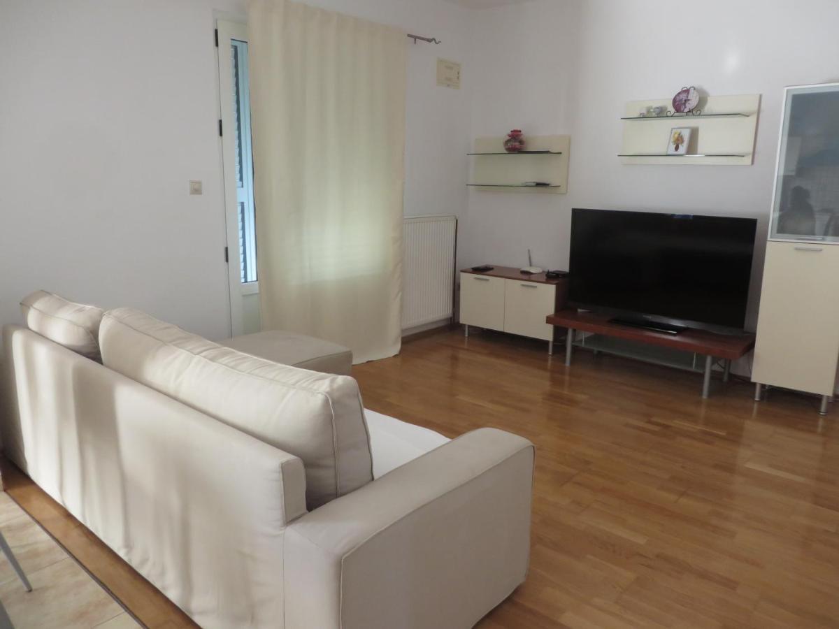 Apartments Tonka Pakoštane Екстериор снимка