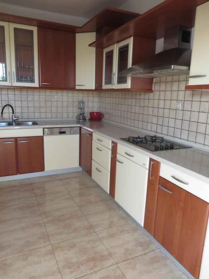 Apartments Tonka Pakoštane Екстериор снимка