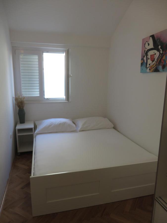 Apartments Tonka Pakoštane Екстериор снимка