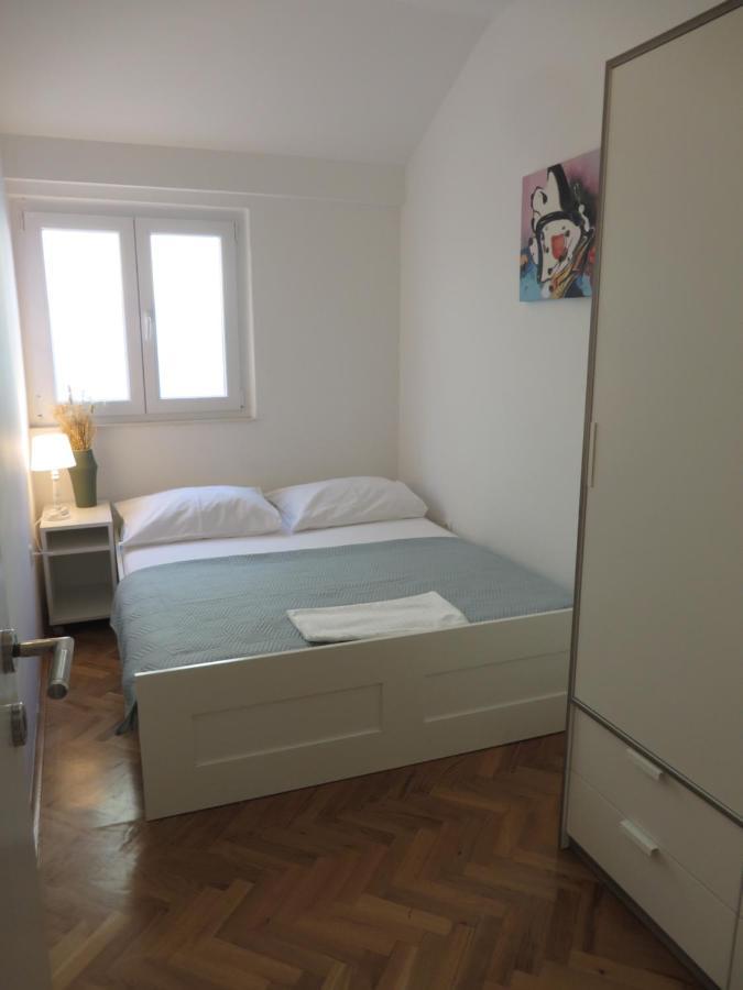 Apartments Tonka Pakoštane Екстериор снимка