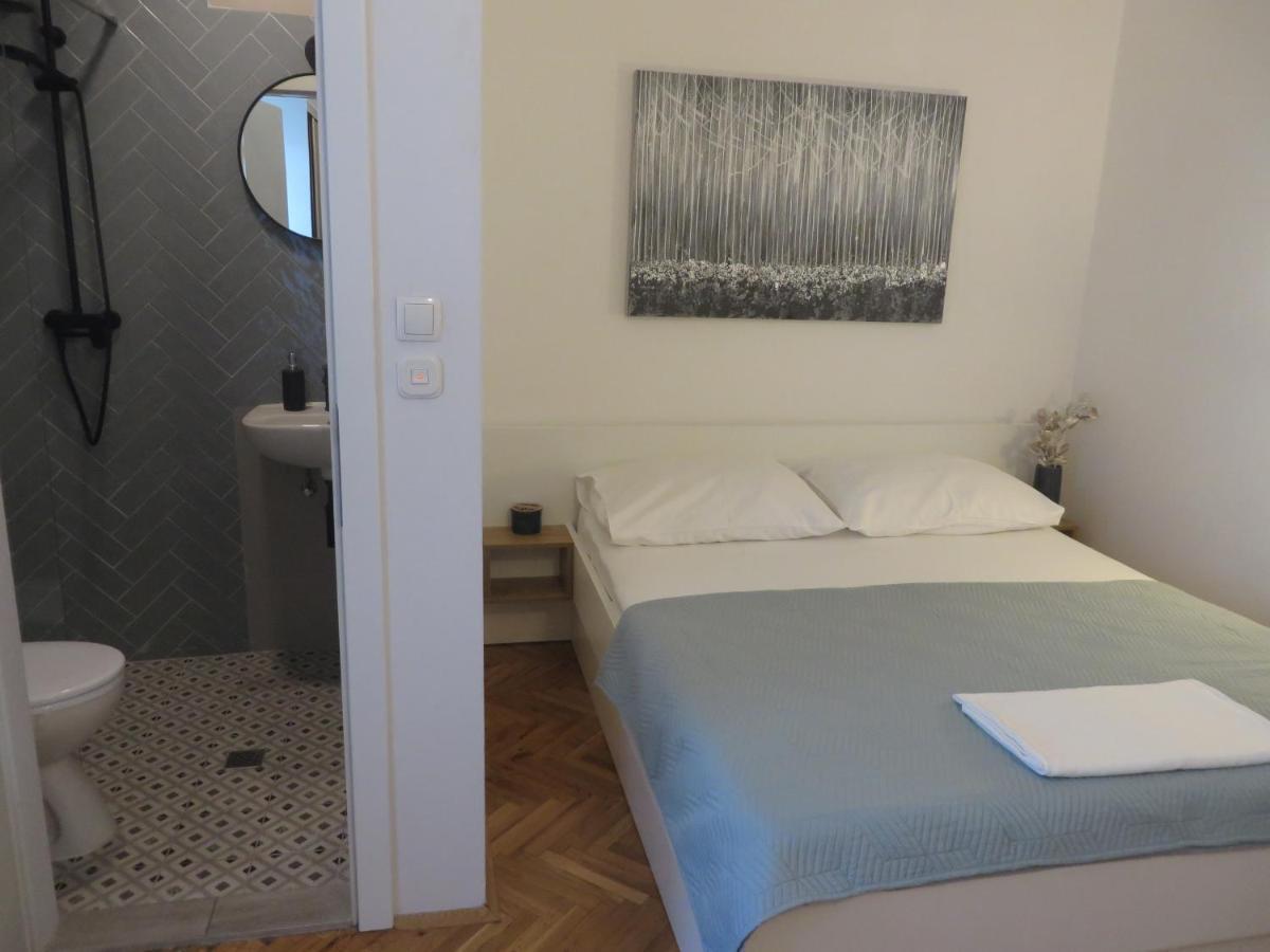 Apartments Tonka Pakoštane Екстериор снимка