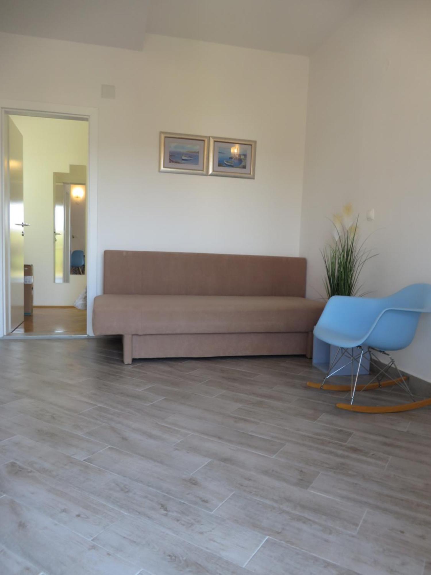 Apartments Tonka Pakoštane Стая снимка
