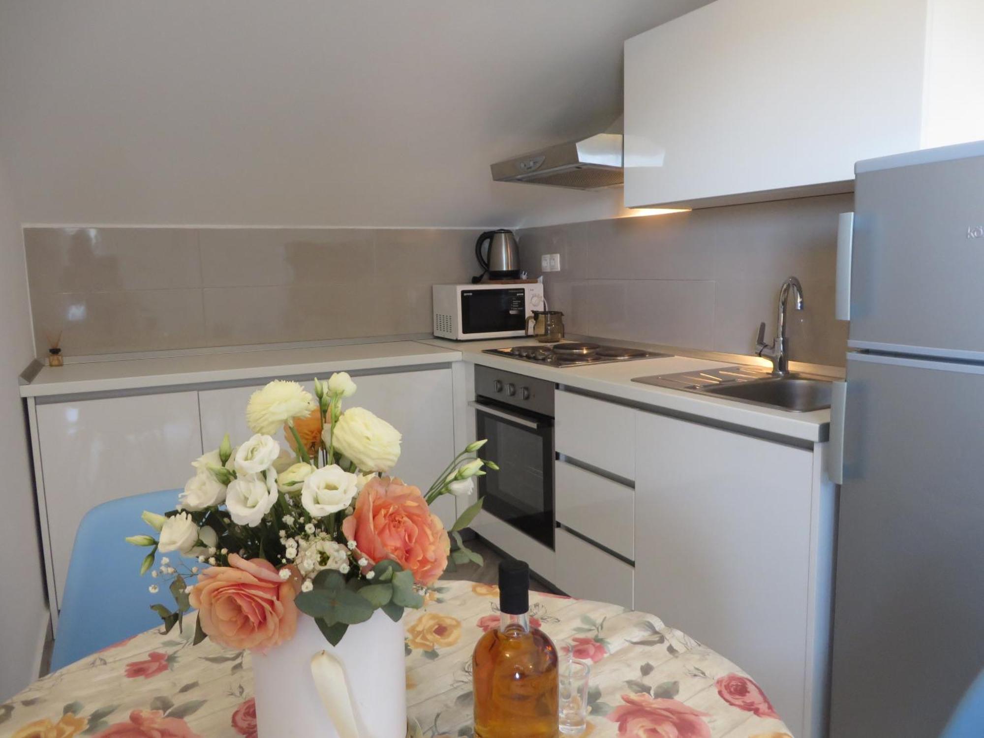 Apartments Tonka Pakoštane Екстериор снимка