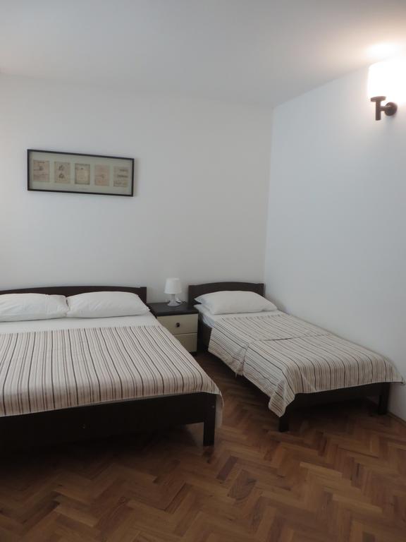 Apartments Tonka Pakoštane Стая снимка
