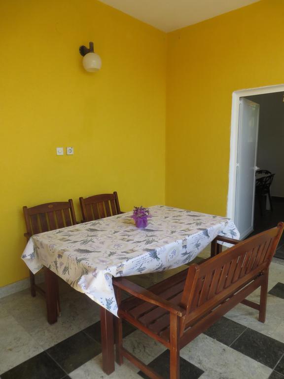 Apartments Tonka Pakoštane Стая снимка
